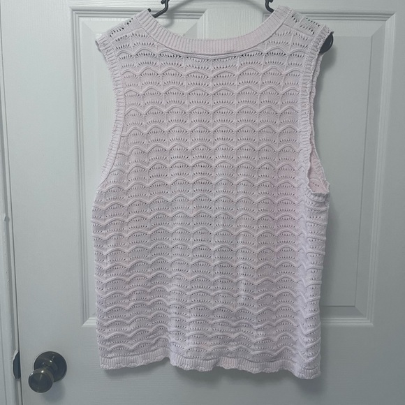 LOFT Scalloped Pointelle Sweater Tank Top NWOT - Picture 7 of 10